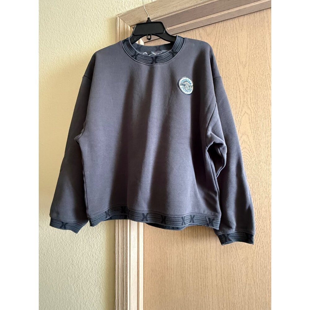 Savage X Fenty Gray Crewneck Sweatshirt Size Medium Logo Patch Pullover